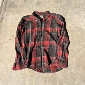 Filson Black and Red Mens flannel size M